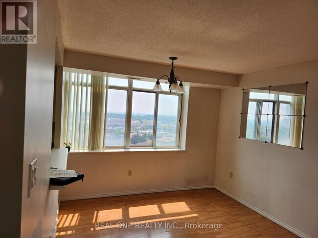 Building Photo - 300-1300 Webb Dr