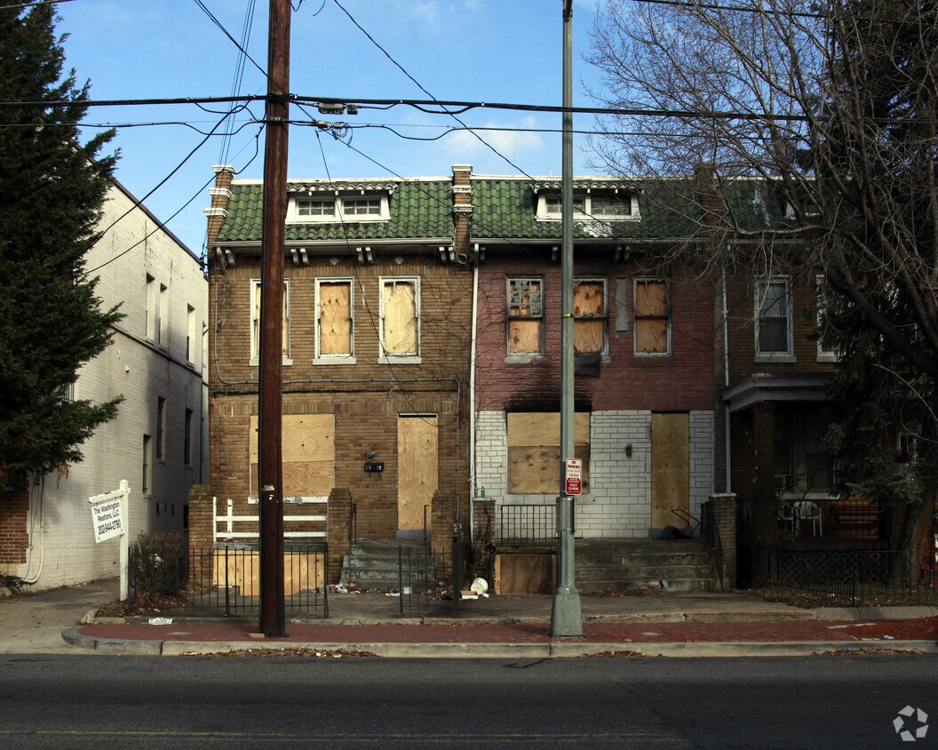 Building Photo - 929-931 Kennedy St NW