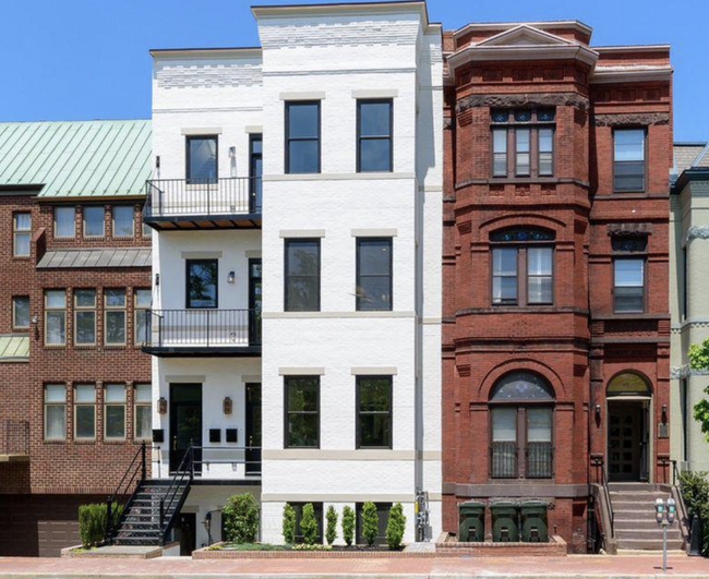 Stanton Park is the front yard. Steps from Union Station and the Senate office buildings! - 504 C St NE