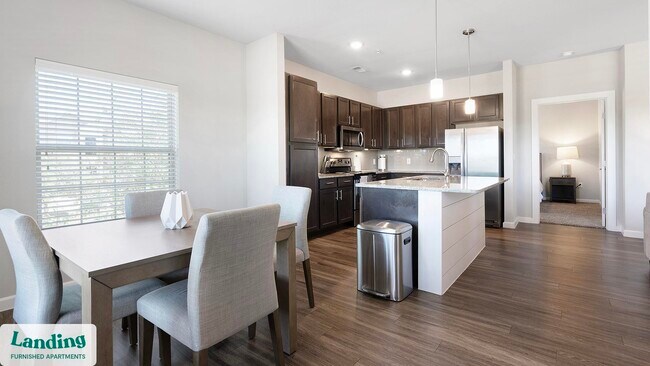 Building Photo - 2745 Westpointe Dr