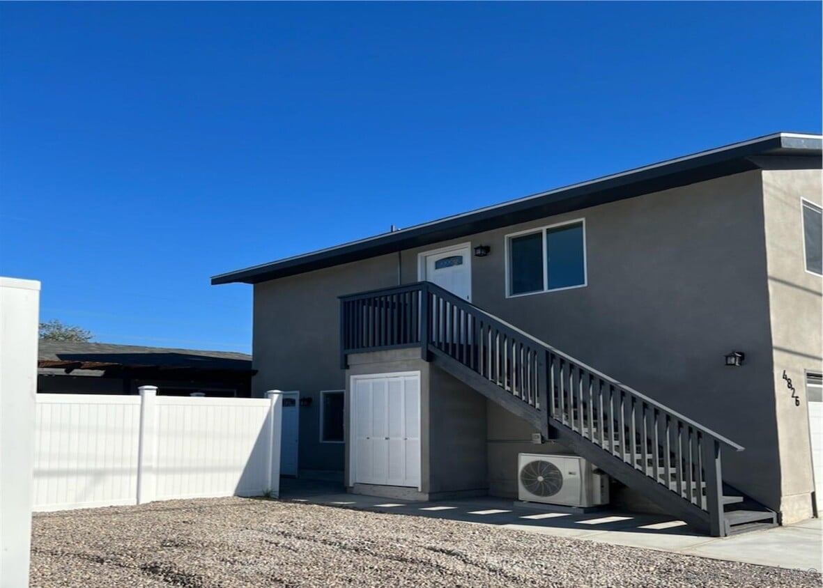 4826 33rd St, San Diego, CA 92116 Room for Rent in San Diego, CA