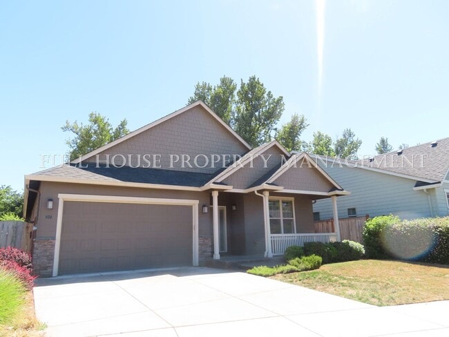 Building Photo - 3 br, 2 bath House - 920 Pennington Ct.
