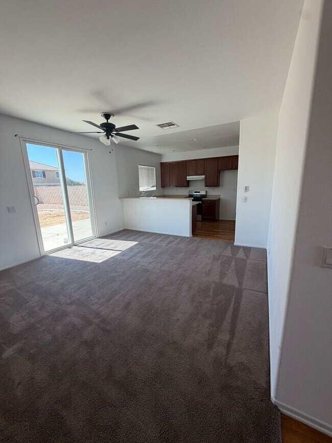 Foto del edificio - 43107 57th St W