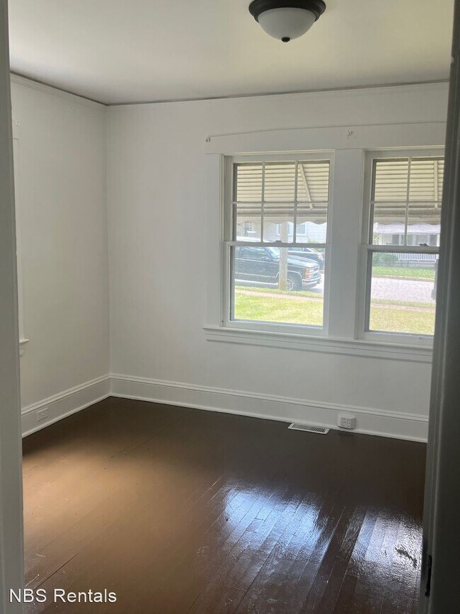 Foto del edificio - 2 br, 1 bath House - 2136 Spencer Street