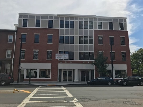 Building Photo - 1008 Tremont St