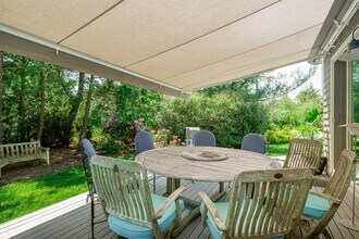 Building Photo - 61 Huckleberry Ln