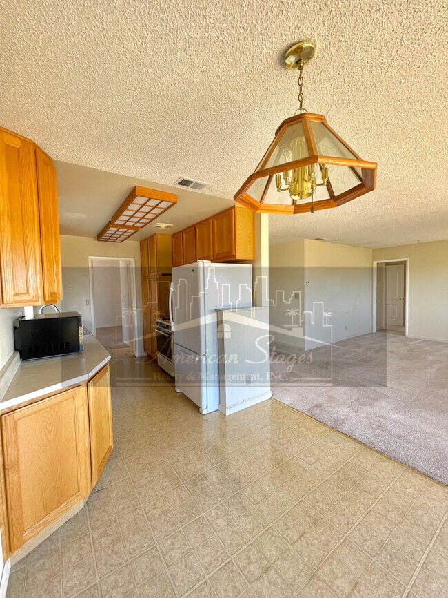 Foto del edificio - 1309 W Willow Ave