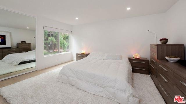 Building Photo - 4350 Via Dolce Apt #210, Marina del Rey, C...