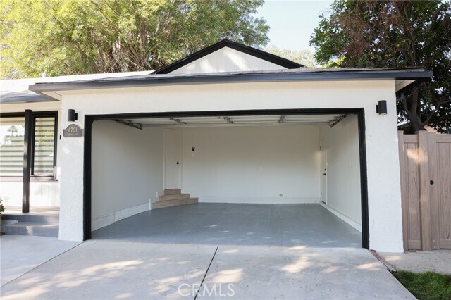 Building Photo - 6701 Gerald Ave