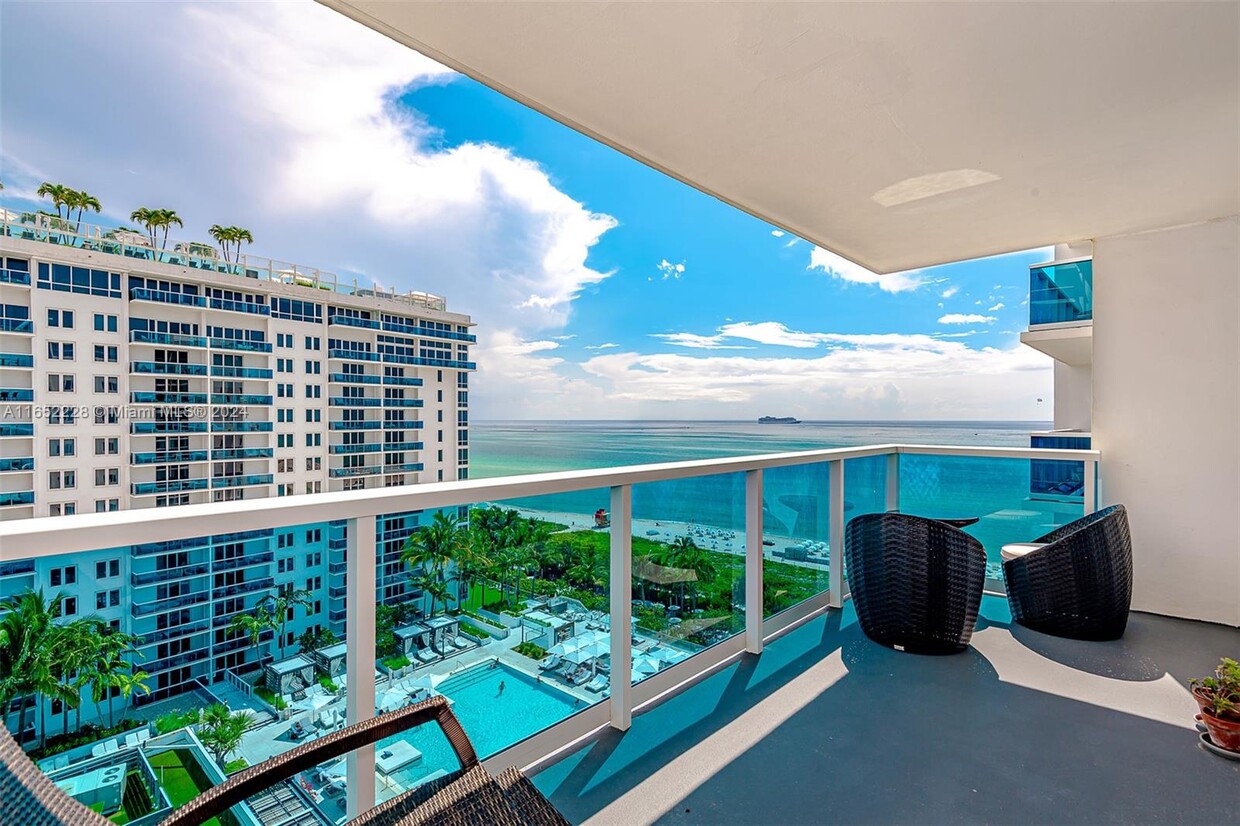 Foto principal - 2301 Collins Ave