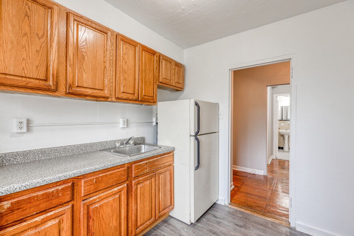 Regency Village Apartments Philadelphia