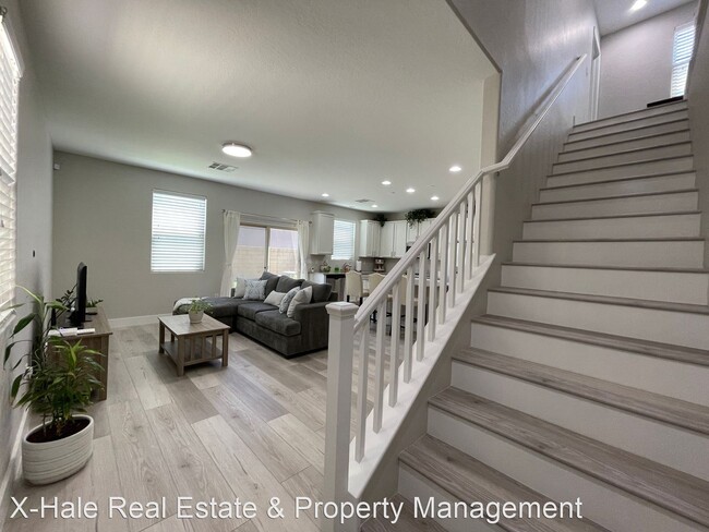 Foto del edificio - 3 br, 3 bath House - 10538 Murphy Plains St.