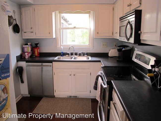 Foto del edificio - 5446 Ridgewood Heights Dr