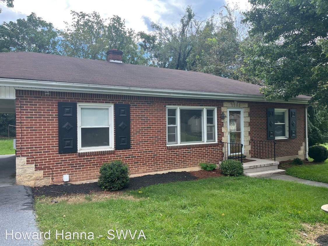 Primary Photo - 3 br, 1 bath House - 3516 Norway Avenue NW
