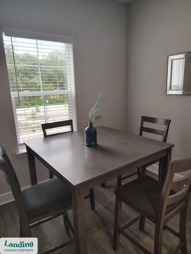 Foto del edificio - 120 NW 148th Terrace