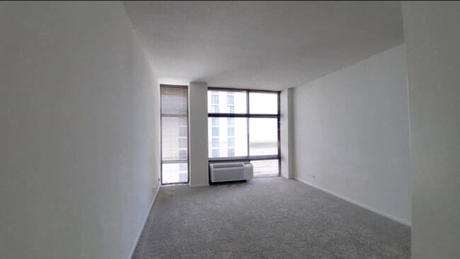 Photo - 60 E Scott st Apartment