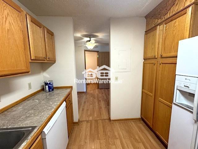 Foto del edificio - 22 E 13th St