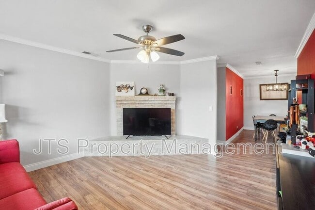 Building Photo - 6449 Feliciter Way