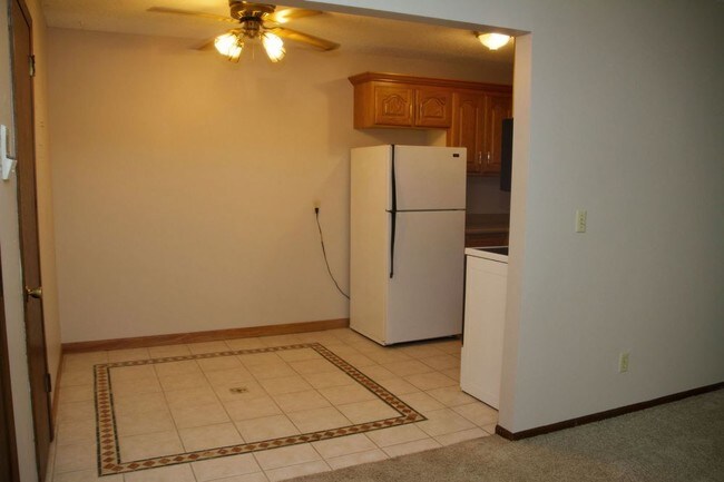 Foto del edificio - 2 bedroom in Milaca available March 1st