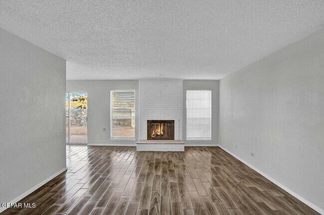 Building Photo - 1782 Pico Alto Dr