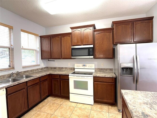 Building Photo - 6919 Pasturelands Pl