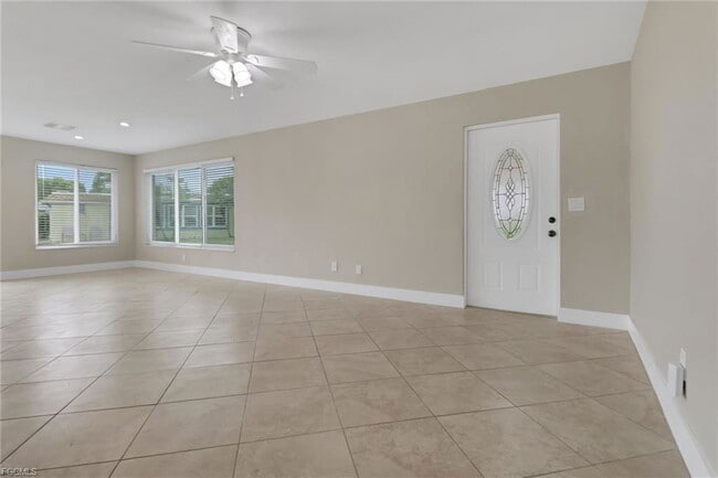 Building Photo - 38 Knights Bridge Rd