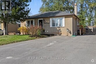 Building Photo - 667 Wickens Ave