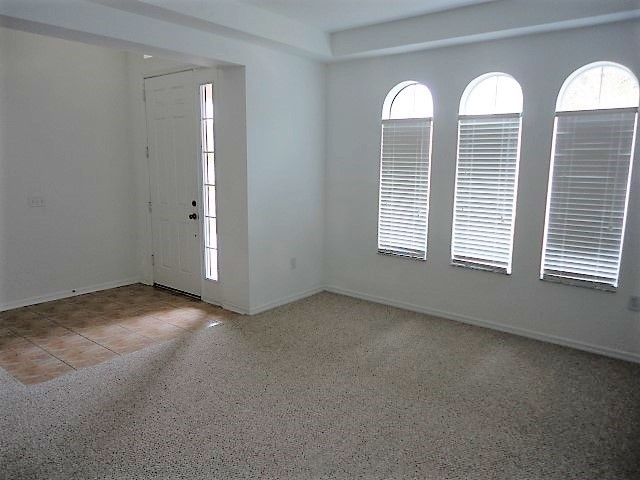 Building Photo - 471 Westchester Hills Lane