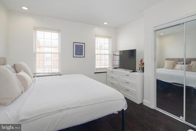 Foto del edificio - 1533 S Garnet St