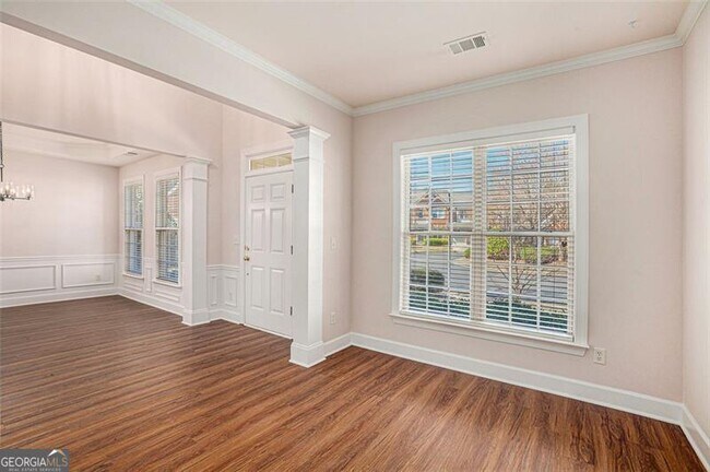 Foto del edificio - 411 Wellwood Way