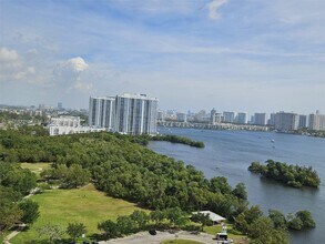 Building Photo - 16385 Biscayne Blvd