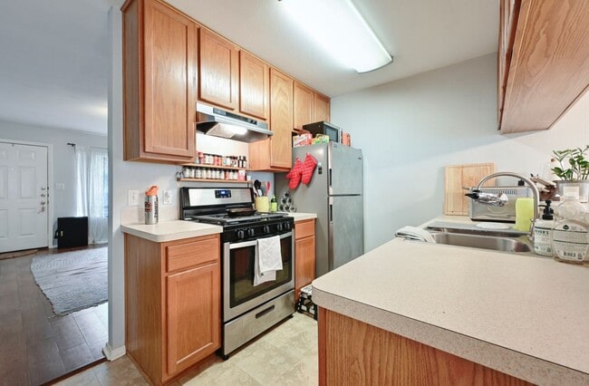Building Photo - 3309 Clawson Rd