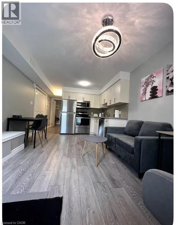 Photo du bâtiment - 122 Courtland Ave E