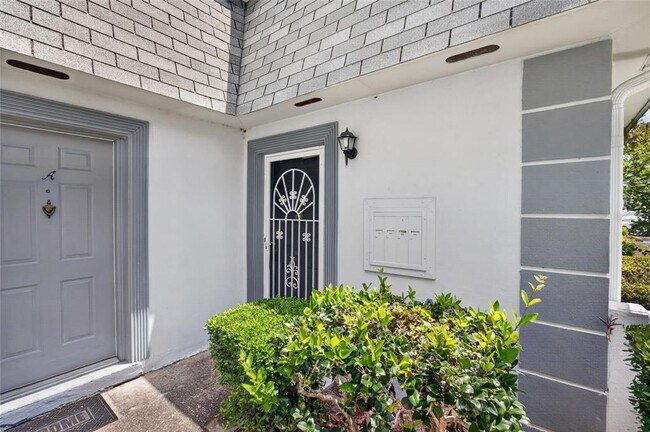 Foto del edificio - 1567 SE 27th St