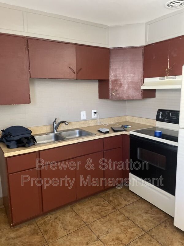 Foto del edificio - 2028 N 26th Pl
