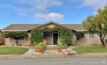 Building Photo - 1250 Sawtooth Dr