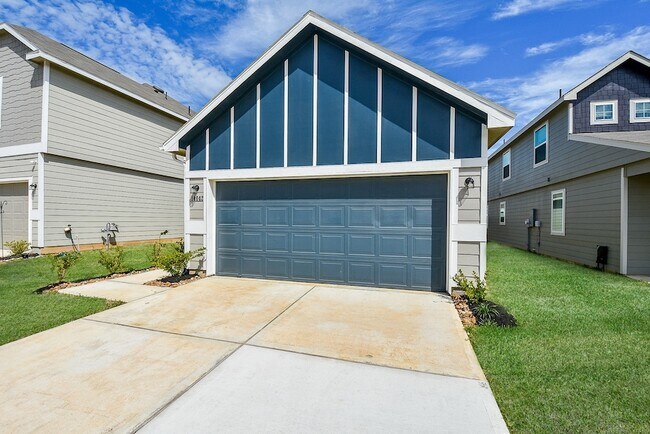 Foto del edificio - 14042 Chinook Dr