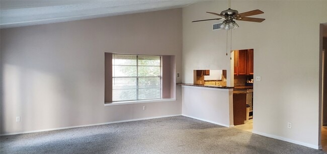 Building Photo - 5226 Moonshadows Dr