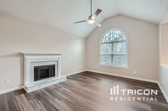 Building Photo - 5772 Shoal Creek Dr