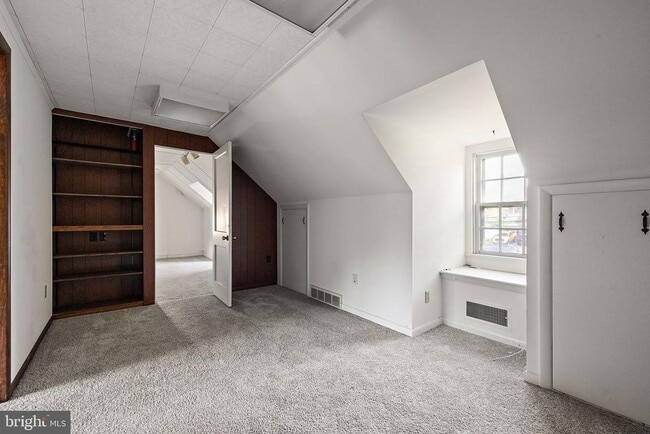 Building Photo - 3316 Silverside Rd