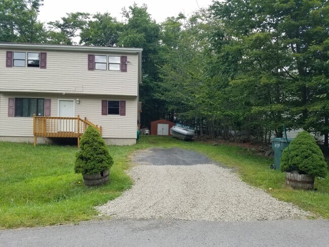 Foto del edificio - 1546 Black Birch Way