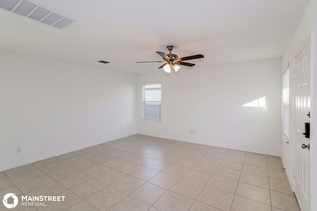 Foto del edificio - 5708 Rockrose Ln