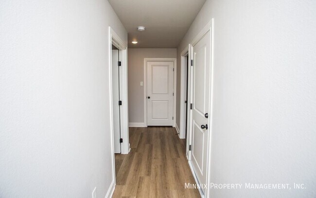 Foto del edificio - 2550 137th St