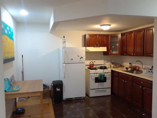 Foto del edificio - 41 Rockaway Ave