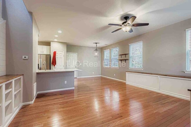 Photo - 3399 Florence Way House