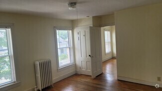 Building Photo - 248 Elm St
