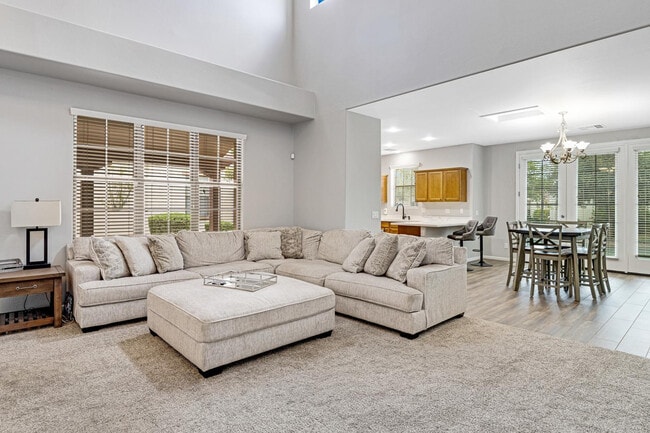 Foto del edificio - 15366 W Bloomfield Rd