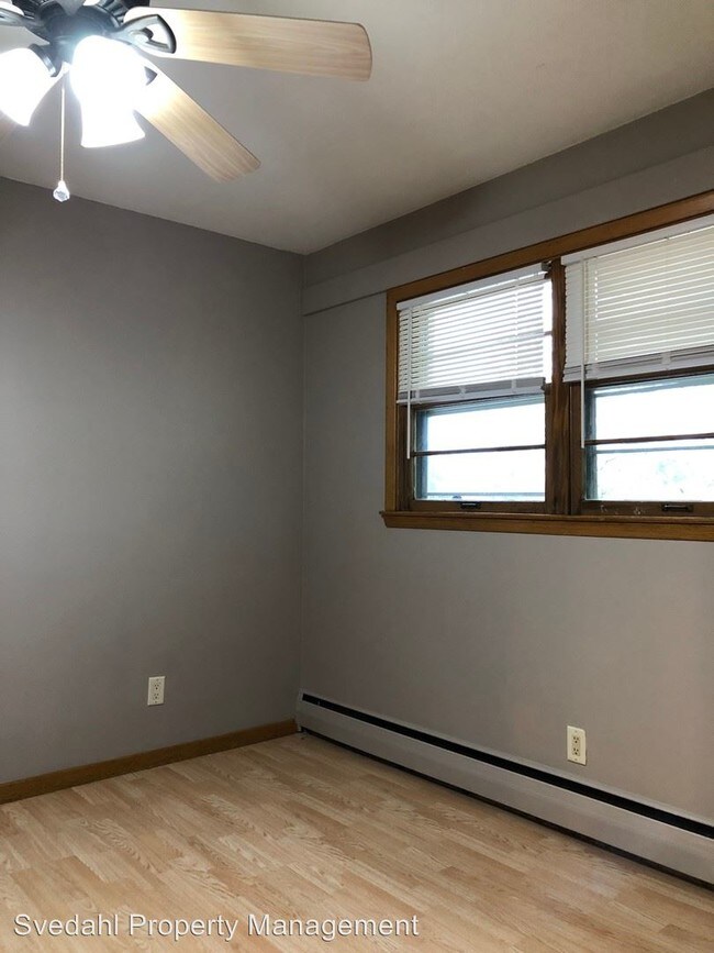 Foto del edificio - 3010 20th Ave S