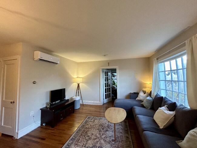 Foto del edificio - 846 Eden Rd