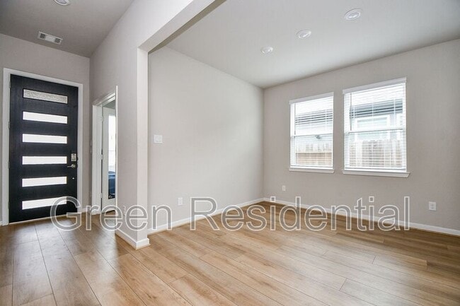 Building Photo - 19014 Whitehaven Bend Ln